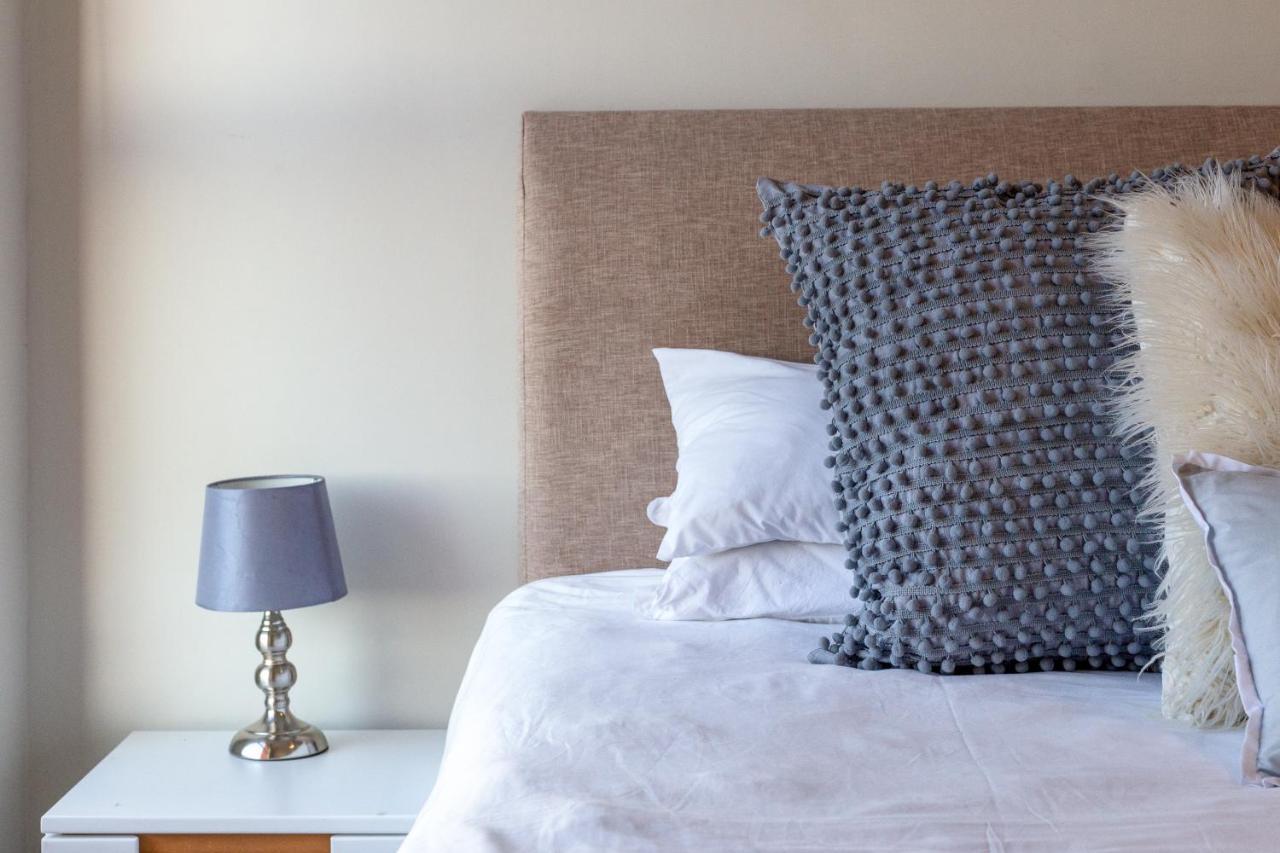 Apartment The Paragon Urbane Centrally Located, Modern Comforts Kapstadt