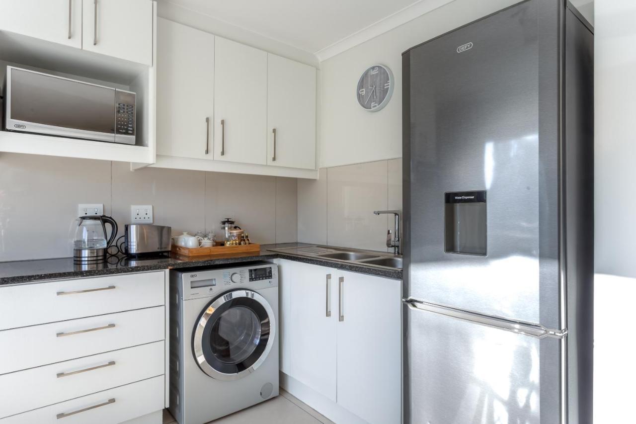 Apartment The Paragon Urbane Centrally Located, Modern Comforts Kapstadt