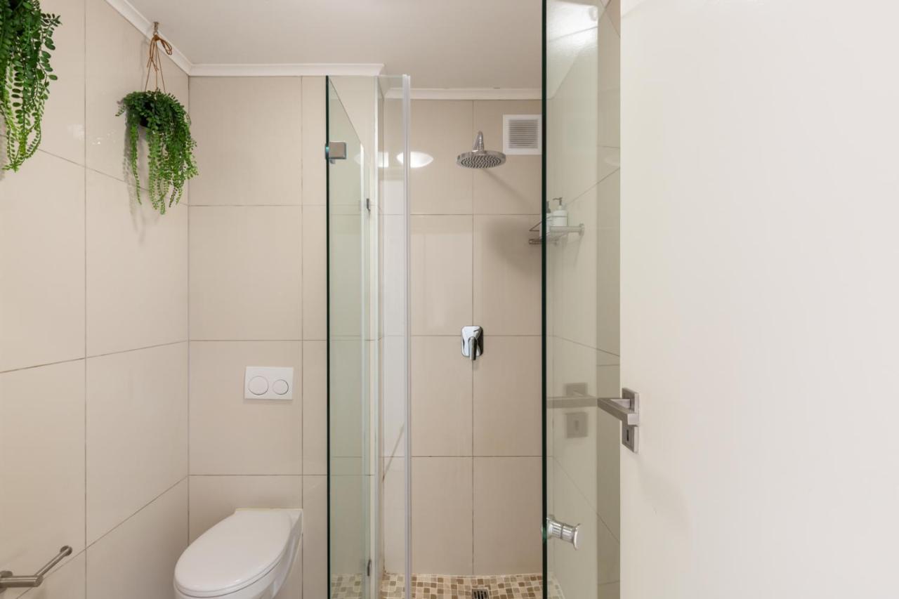 Apartment The Paragon Urbane Centrally Located, Modern Comforts Kapstadt